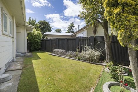 Photo of property in 20 Apollo Parade, Milson, Palmerston North, 4414
