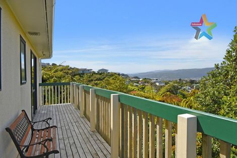 Photo of property in 59 Pokohiwi Road, Normandale, Lower Hutt, 5010