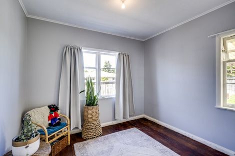 Photo of property in 2/33 Nuffield Avenue, Marewa, Napier, 4110