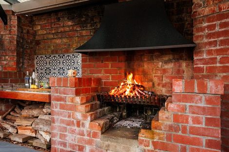 Photo of property in 8 Skerman Street, Marton, 4710