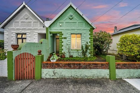 Photo of property in 47 Riddlers Crescent, Petone, Lower Hutt, 5012