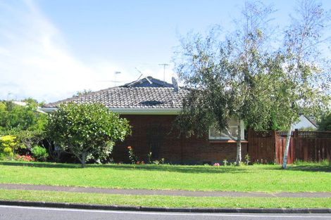 Photo of property in 2/6 Stanniland Street, Sunnyhills, Auckland, 2010