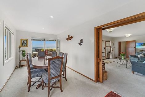 Photo of property in 1/32 Takahe Drive, Cashmere, Christchurch, 8022