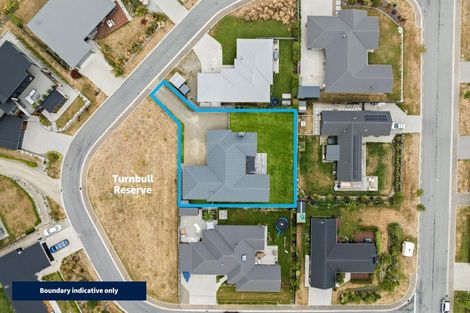 Photo of property in 5 Turnbull Crescent, Wanaka, 9305