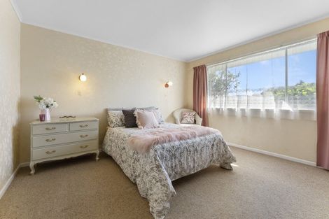Photo of property in 8 Kowhai Street, Levin, 5510