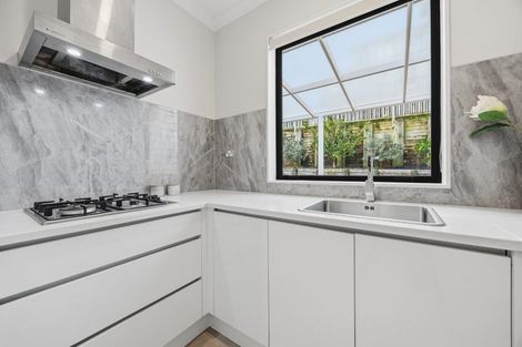 Photo of property in 7 Fricker Way, Flat Bush, Auckland, 2019