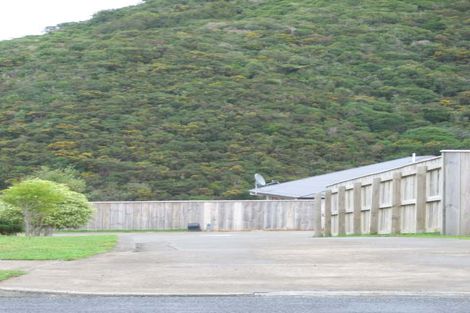 Photo of property in 20a Betty Watt Grove, Riverstone Terraces, Upper Hutt, 5018