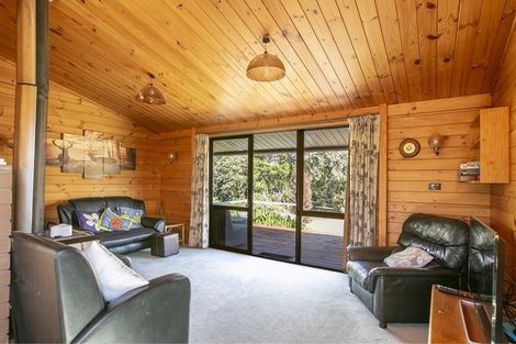 Photo of property in 13 Tamarisk Drive, Riversdale Beach, Masterton, 5872