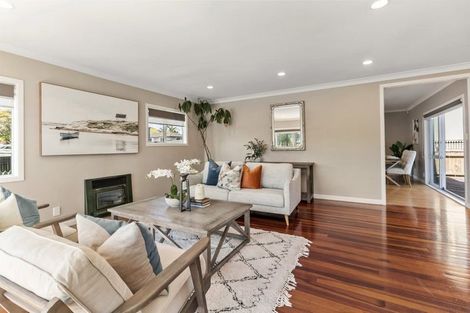 Photo of property in 65 Seacliffe Avenue, Belmont, Auckland, 0622