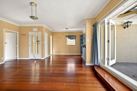 Photo of property in 1 Ann Street, Beerescourt, Hamilton, 3200