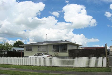 Photo of property in 49 Dagenham Street, Manurewa, Auckland, 2102