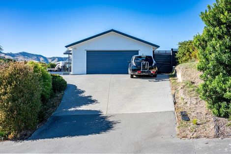 Photo of property in 13 Monarch Drive, Robinsons Bay, Akaroa, 7581