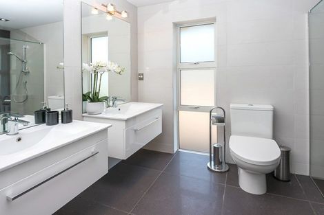 Photo of property in 497 Whitford Road, Whitford, Howick, 2571