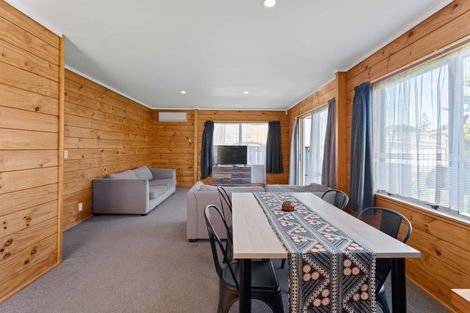 Photo of property in 2 Dimock Street, Titahi Bay, Porirua, 5022