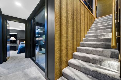 Photo of property in 12a Baring Terrace, Strandon, New Plymouth, 4312