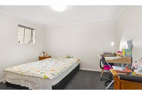 Photo of property in 11 Chiefs Court, Hamilton East, Hamilton, 3216