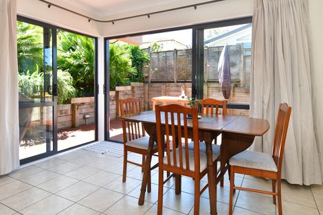 Photo of property in 88a Brian Crescent, Stanmore Bay, Whangaparaoa, 0932