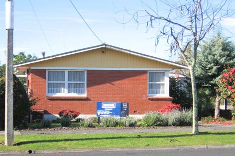 Photo of property in 18 Garden Heights Avenue, Glenview, Hamilton, 3206