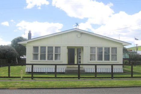 Photo of property in 6 Park Street, Hikurangi, 0114