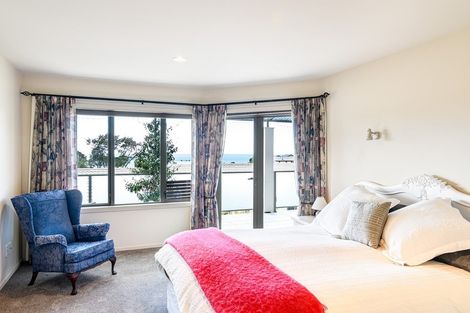 Photo of property in 6 Torlesse Drive, Kaiteriteri, Motueka, 7197