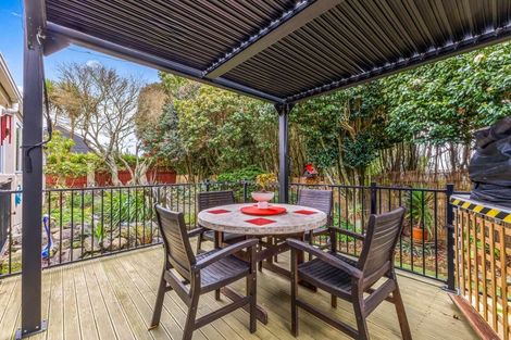 Photo of property in 55 Branch Road, Highlands Park, New Plymouth, 4312