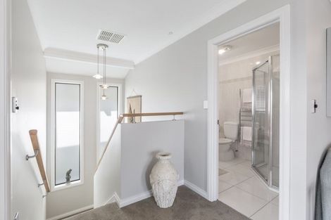 Photo of property in 52 Nautilus Drive, Gulf Harbour, Whangaparaoa, 0930