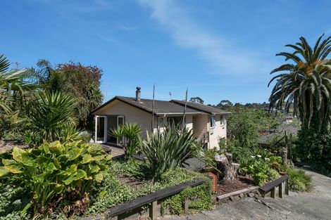 Photo of property in 36 Arlette Place, Massey, Auckland, 0614