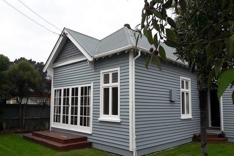 Photo of property in 1/59 Bowhill Road, New Brighton, Christchurch, 8083