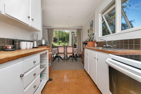 Photo of property in 36 Arlette Place, Massey, Auckland, 0614