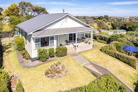 Photo of property in 15 Toi Street, Tawhero, Whanganui, 4501