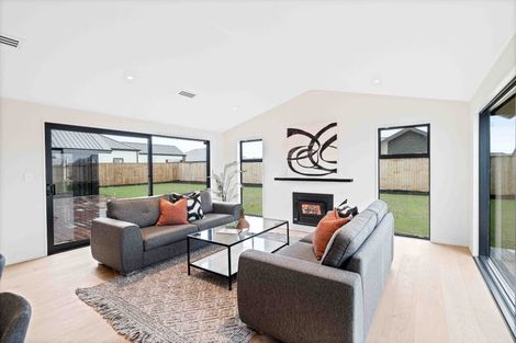 Photo of property in 35 Ridgeland Way, West Melton, 7618