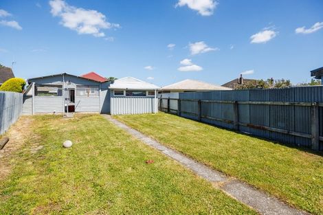 Photo of property in 15 Upham Terrace, Roslyn, Palmerston North, 4414