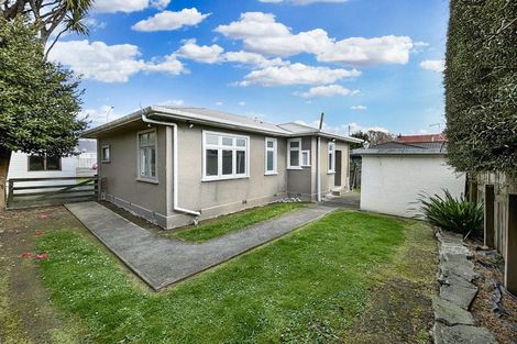 Photo of property in 321 College Street, West End, Palmerston North, 4410