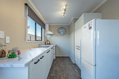 Photo of property in 34 Mcleavey Drive, Kelvin Grove, Palmerston North, 4414