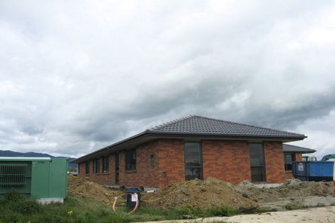 Photo of property in 7 Ruth Taylor Avenue, Stoke, Nelson, 7011