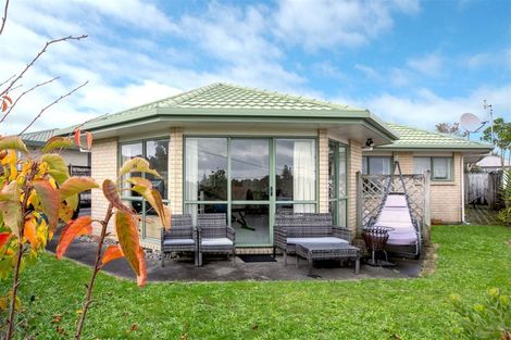 Photo of property in 24 Borrell Avenue, Westown, New Plymouth, 4310