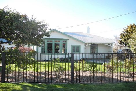 Photo of property in 3 Harris Street, Waimate, 7924