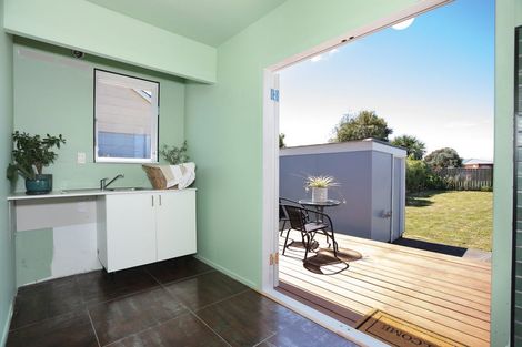 Photo of property in 16 Kittyhawk Row, Bulls, 4818