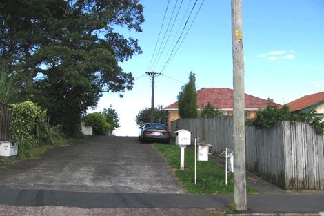Photo of property in 28a Howard Road, Northcote, Auckland, 0627