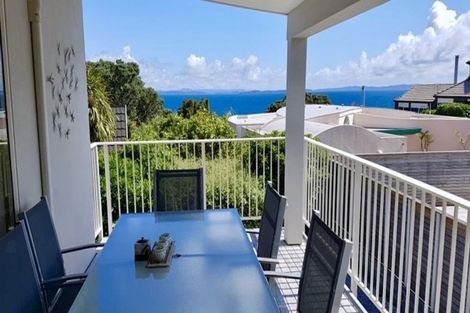 Photo of property in 16 Pacific Parade, Army Bay, Whangaparaoa, 0930