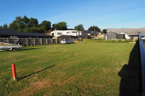 Photo of property in 12 Magpie Place, Lake Hawea, 9382