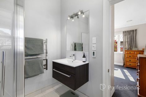 Photo of property in 68a Pinehaven Road, Pinehaven, Upper Hutt, 5019