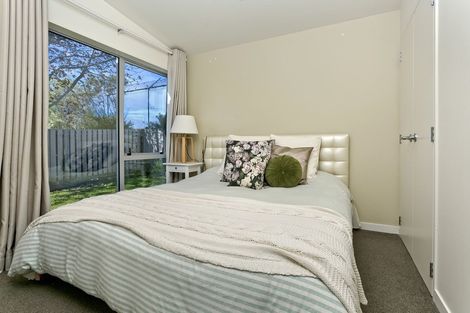 Photo of property in 10a Saffron Street, Birkdale, Auckland, 0626