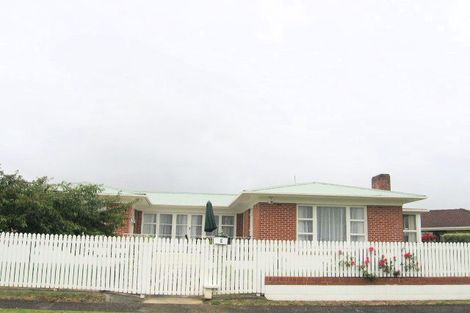 Photo of property in 3 Fausett Avenue, Pukekohe, 2120
