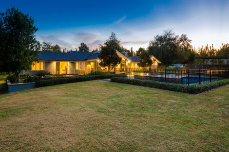 Photo of property in 55 Riverhead Road, Kumeu, 0810