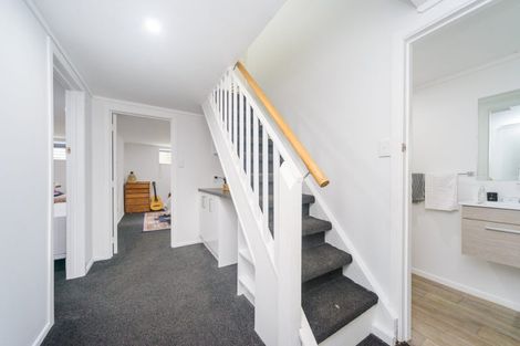 Photo of property in 1 Lifford Place, Awapuni, Palmerston North, 4412