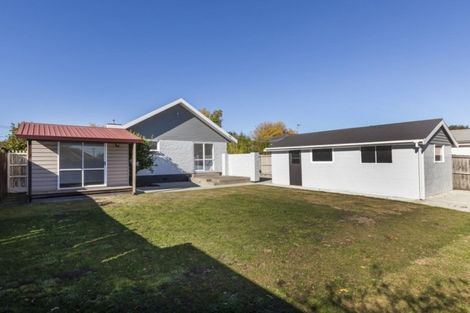 Photo of property in 45 Emlyn Place, Avondale, Christchurch, 8061