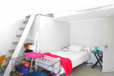 Photo of property in 29 Cairngorm Place, Highland Park, Auckland, 2010