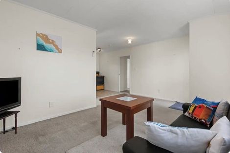 Photo of property in 3 Ruanui Street, Himatangi Beach, Foxton, 4891