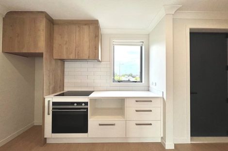 Photo of property in 10 Park Green Avenue, Rosehill, Papakura, 2113